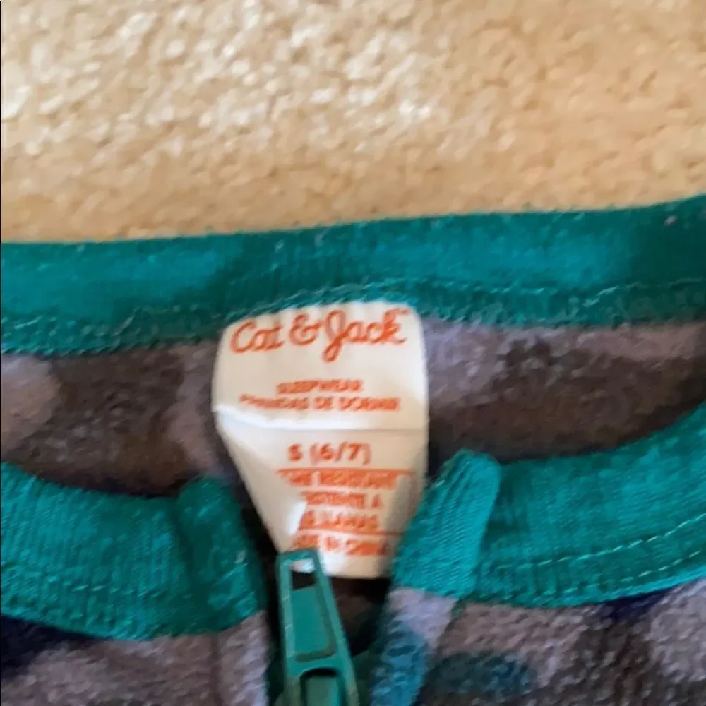 Cat & Jack Size 6 Footed Pajamas.